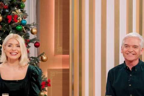 This Morning’s Xmas ep has fans scratching their heads – can you spot why?