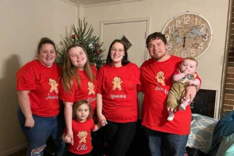 Mama June’s daughter Lauryn ‘Pumpkin’ Efird shares rare photo with sisters Alana &amp; Jessica on..