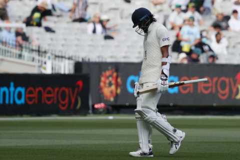 England close in on humiliating Ashes drubbing after ANOTHER batting collapse all-but gifts Third..