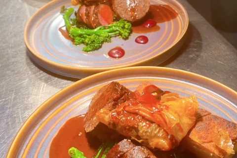 Pub boss slams customers who didn’t turn up for Christmas dinner as restaurant reveals they lost..