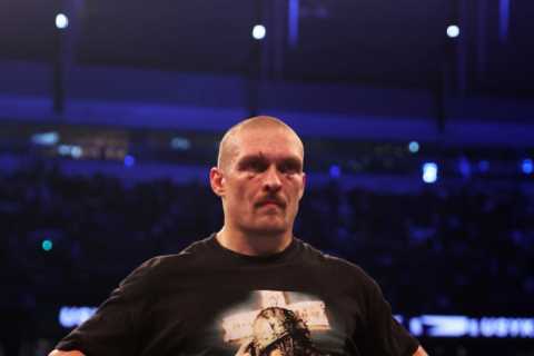 Oleksandr Usyk reveals Anthony Joshua’s ‘strange’ pre-fight body language that he spotted before..