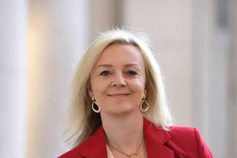 Liz Truss favourite to become PM if Boris Johnson is ousted, poll finds