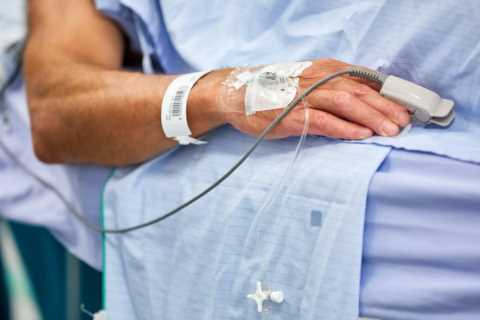 Third of cancer patients waiting more than two months to receive treatment