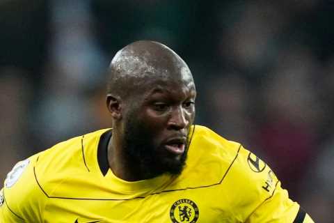 Lukaku has single-handedly fired Chelsea back into Premier League title race with goal against..