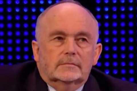 The Chase’s Paul Sinha forced to apologise to ‘best player ever’ – as fans fume over final round