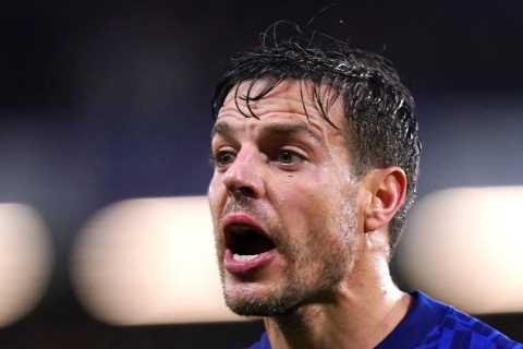 Chelsea star Azpilicueta’s plans to build new seven-bedroom mansion with pool, gym and cinema..