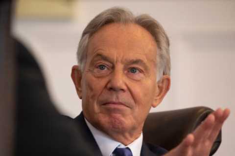 Over 80,000 sign petition to block Tony Blair receiving a knighthood
