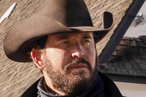 Who plays Rip on Yellowstone?