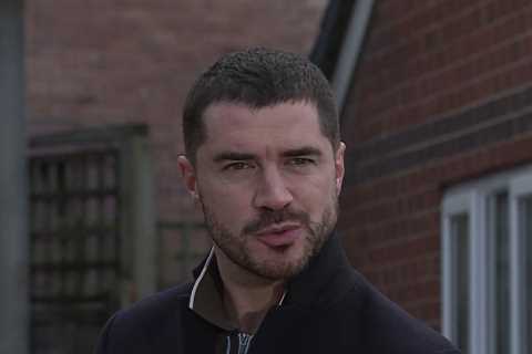 Coronation Street boss reveals ‘Fatal Attraction’ love triangle between Adam Barlow, ex Lydia and..