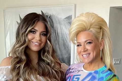 Long Island Medium Theresa Caputo’s pregnant daughter Victoria, 26, shows off bare belly just weeks ..