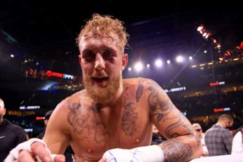 ‘Couldn’t carry JOCKSTRAP of proper boxer’ – Jake Paul slammed by Tony Bellew after American’s..