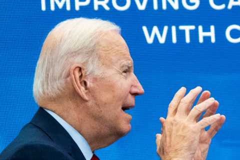 Biden Administration to Increase Supply of ‘Game Changer’ Pfizer Pill