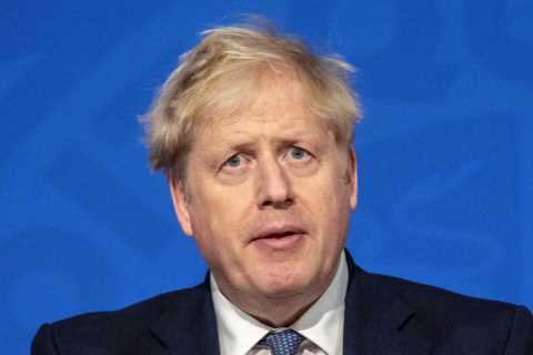 Boris Johnson to announce full Covid plan to MPs TODAY after urging Cabinet to stick with Plan B..