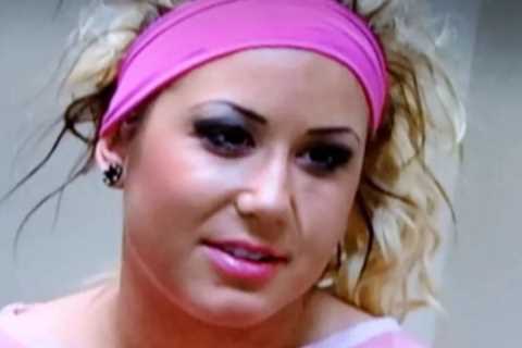 Teen Mom fans shocked Chelsea Houska looks ‘SO different before filler and pin thin eyebrows’ in..