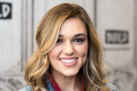 Ducky Dynasty’s Sadie Robertson reveals she has ‘flurona’ and rats are ‘invading her home’