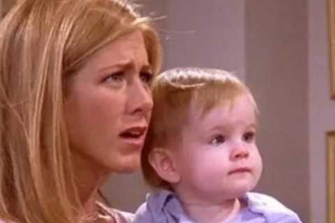 Friends stars who played Ross &amp; Rachel’s daughter Emma unrecognisable now aged 19 and at uni