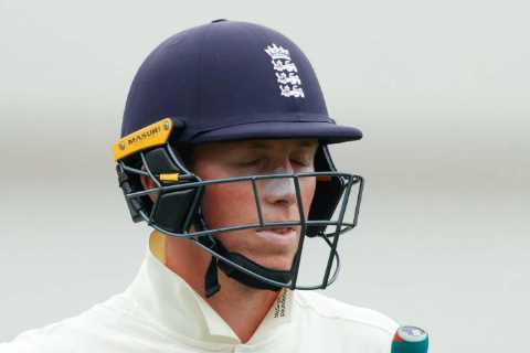 England dreaming of draw in fourth Ashes Test after Aussies declare and openers finally have..