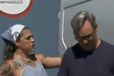 American Pickers fans slam new host Robbie Wolfe as ‘boring’ after vowing to boycott show over..