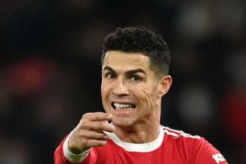 ‘Should keep his mouth shut’ – Man City legend Trevor Sinclair slams Cristiano Ronaldo amid Man Utd ..