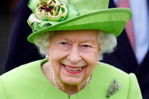 Queen’s Platinum Jubilee – Brits to get FOUR DAY Bank Holiday full of celebrations to mark 70 years ..