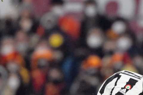 Chiesa suffers devastating ACL injury in Juventus’ win over Roma and will miss Italy’s crunch World ..