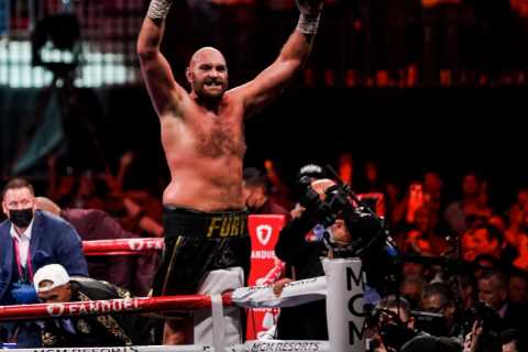 Tyson Fury told he’s not a ‘gate attraction’ and ‘nobody’s coming’ to see him in USA unless he’s..