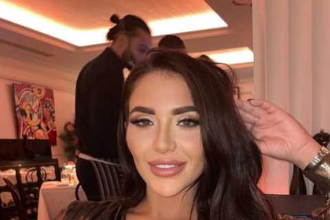 Towie star Chloe Brockett’s message to Jack Grealish’s girlfriend after partying at his villa in..