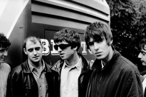 Cheltenham Festival horse named after Oasis song Wonderwall has owners dreaming of landing HUGE..