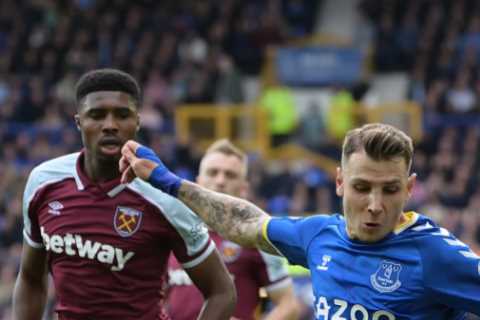 Aston Villa close in on £25m Lucas Digne transfer from Everton with Anwar El Ghazi set to move in..