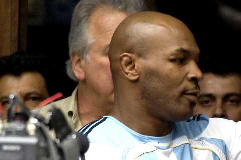 Mike Tyson taunted all of Brazil by wearing Maradona-signed Argentina shirt in court after..