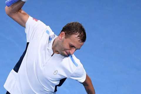 ‘F***ing embarrassment’ – Furious Dan Evans explodes at Sydney officials over Aslan Karatsev’s..