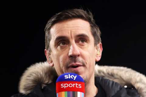 Ex Man Utd and England footballer Gary Neville joins Labour Party – and could run for Mayor of..