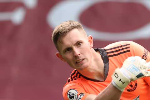 Man Utd star Dean Henderson wanted by Southampton on loan transfer as goalkeeper pleas to be..