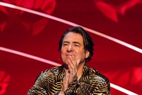 Jonathan Ross on Masked Singer judge who ‘struggles’ with his leather trousers