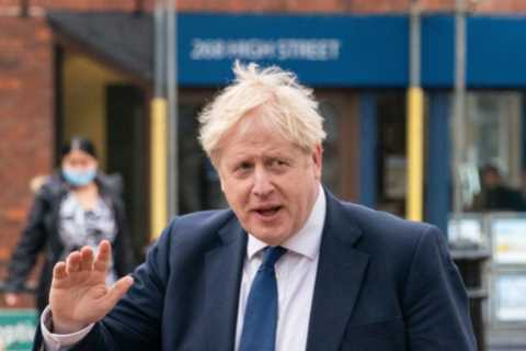 Boris Johnson set to command five figure sums for after-dinner speeches when he leaves No10