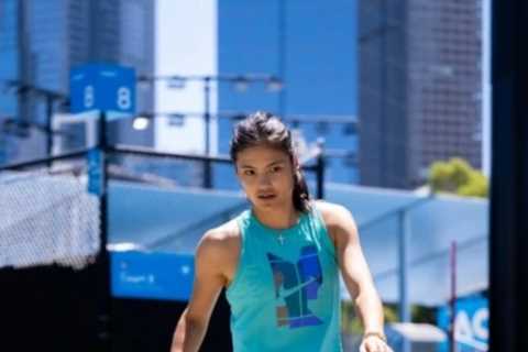Emma Raducanu warms up for Australian Open with a footie kickabout