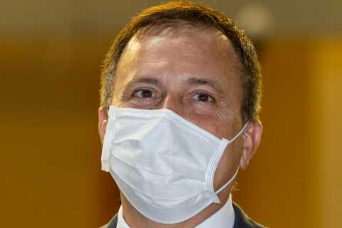 Unvaccinated trainer fumes ‘I don’t care what people think of me’ after being barred from racing