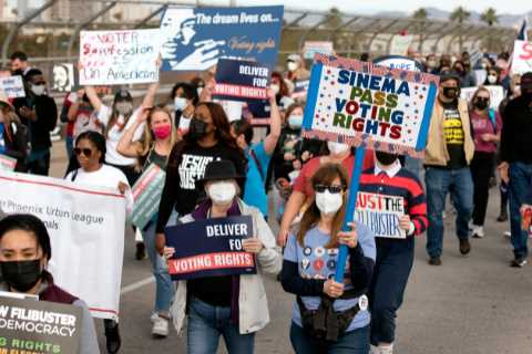 Senate Democrats Press Ahead With Debate on Voting Rights Bill