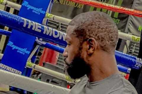 Floyd Mayweather, 44, ROLLER SKATING as part of three-session-a-day training schedule to prepare..