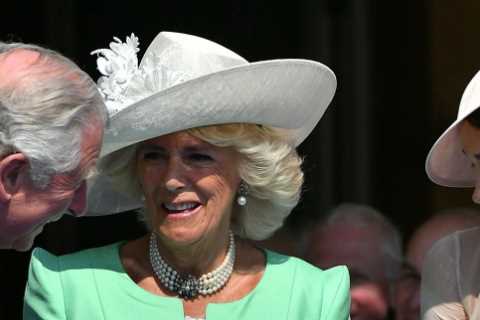 Meghan Markle ‘won’t stay with Prince Charles despite his olive branch as it will be awkward after..