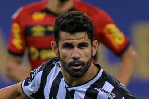 Arsenal transfer blow as Diego Costa ‘wants to link up with former Chelsea team-mate Willian at..