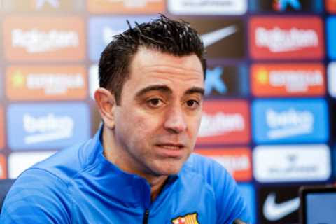 Barcelona ‘offered ENDLESS list of transfers including Man Utd’s Cavani, Arsenal’s Aubameyang and..
