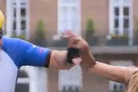 Britain’s Most Expensive Houses viewers seriously distracted as owner squeezes into skintight..