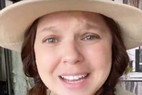 Amy Duggar slams Megan Fox’s engagement ring with thorns from Machine Gun Kelly as ‘controlling’..