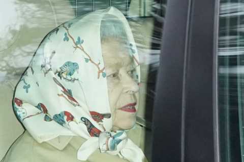 Queen arrives at Sandringham for first extended stay since Prince Philip’s death