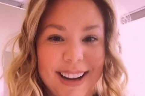 Teen Mom Kailyn Lowry shows off new furniture as she prepares to move into stunning Delaware mansion