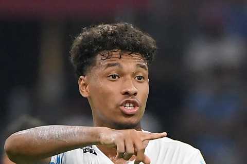 Man Utd ready to beat Leeds to bargain £10m transfer for Boubacar Kamara whose Marseille contract..
