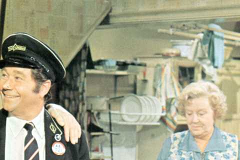 Why did Reg Varney leave On The Buses?