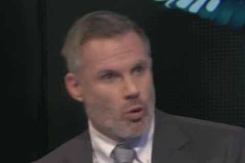 Jamie Carragher branded a ‘lump of wood’ by ex-Argentina star Gorosito after claiming Lionel Messi..