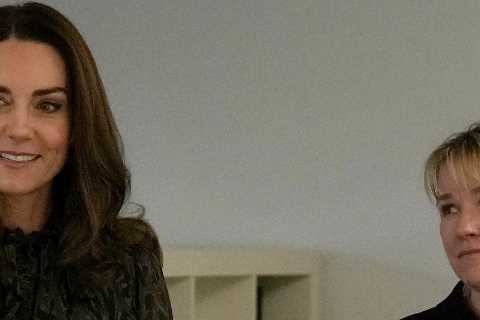 Kate Middleton visits mental health talkline to meet workers offering help to struggling adults
